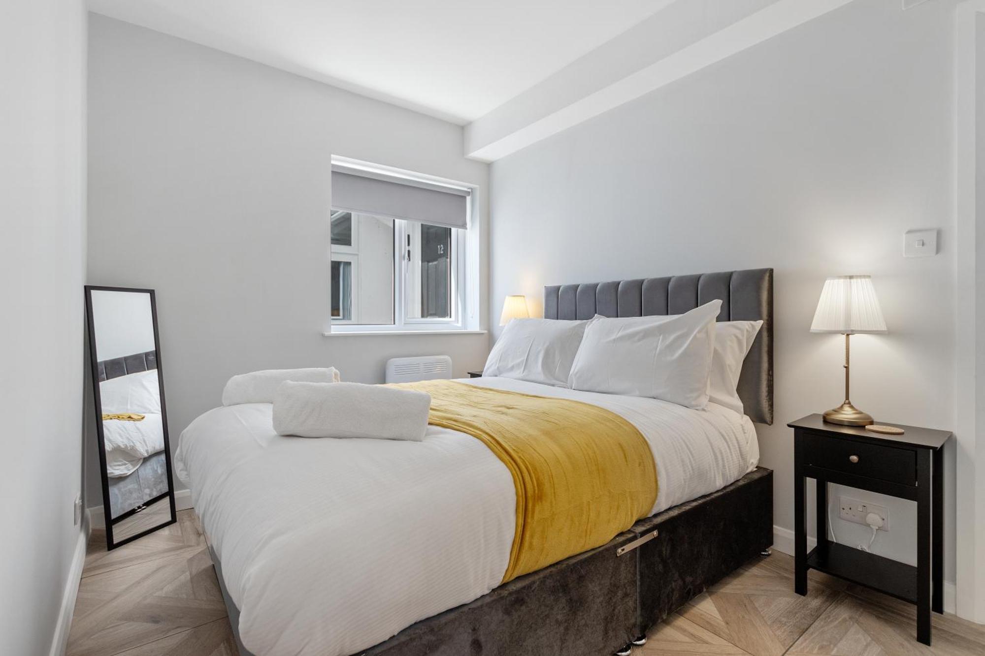 Modern Apartment Free Off Road Parking 2X Double Rooms Suite 11 Nottingham Buitenkant foto