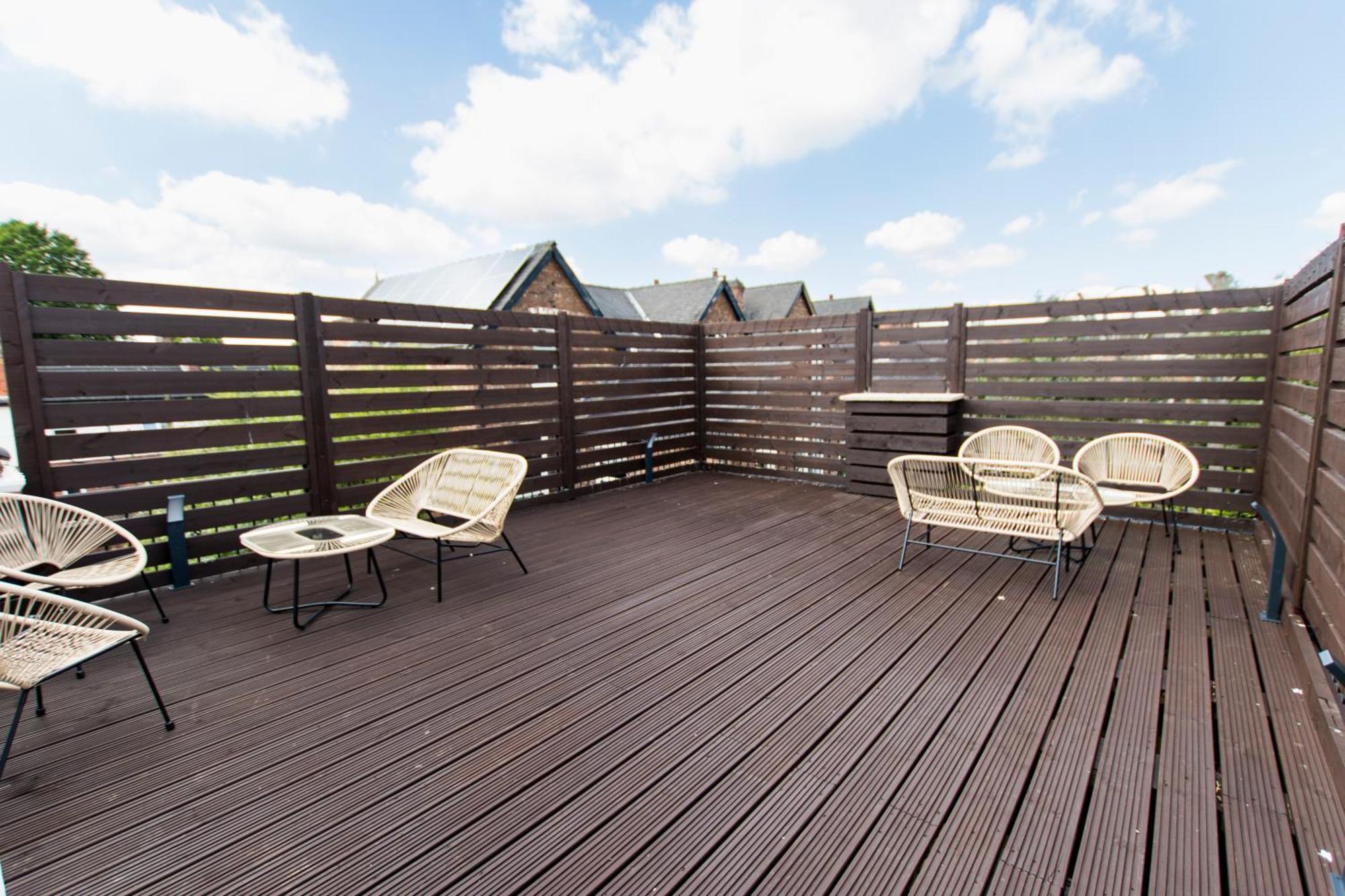 Modern Apartment Free Off Road Parking 2X Double Rooms Suite 11 Nottingham Buitenkant foto