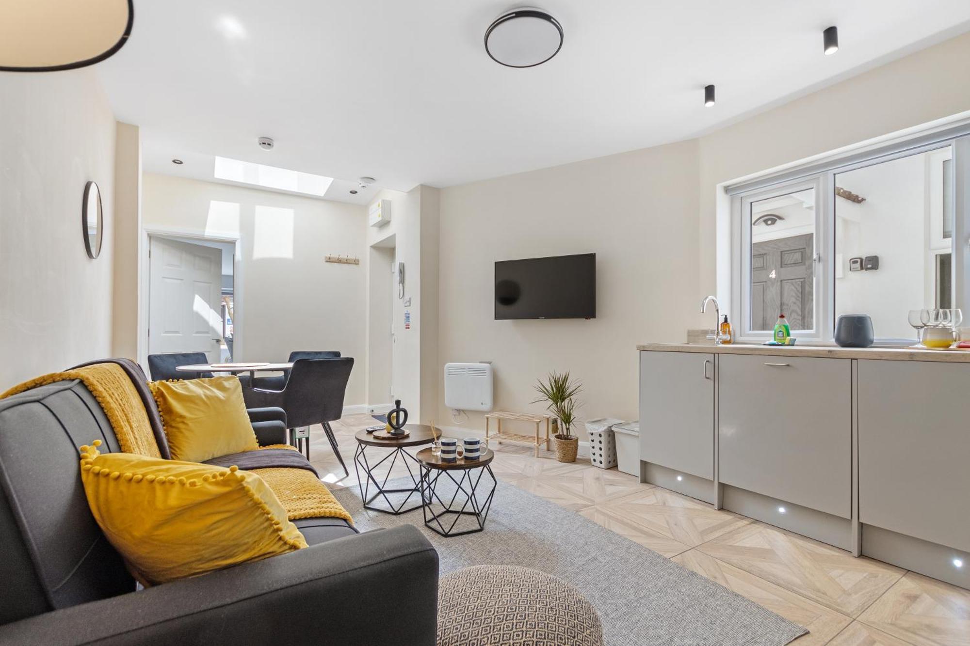 Modern Apartment Free Off Road Parking 2X Double Rooms Suite 11 Nottingham Buitenkant foto
