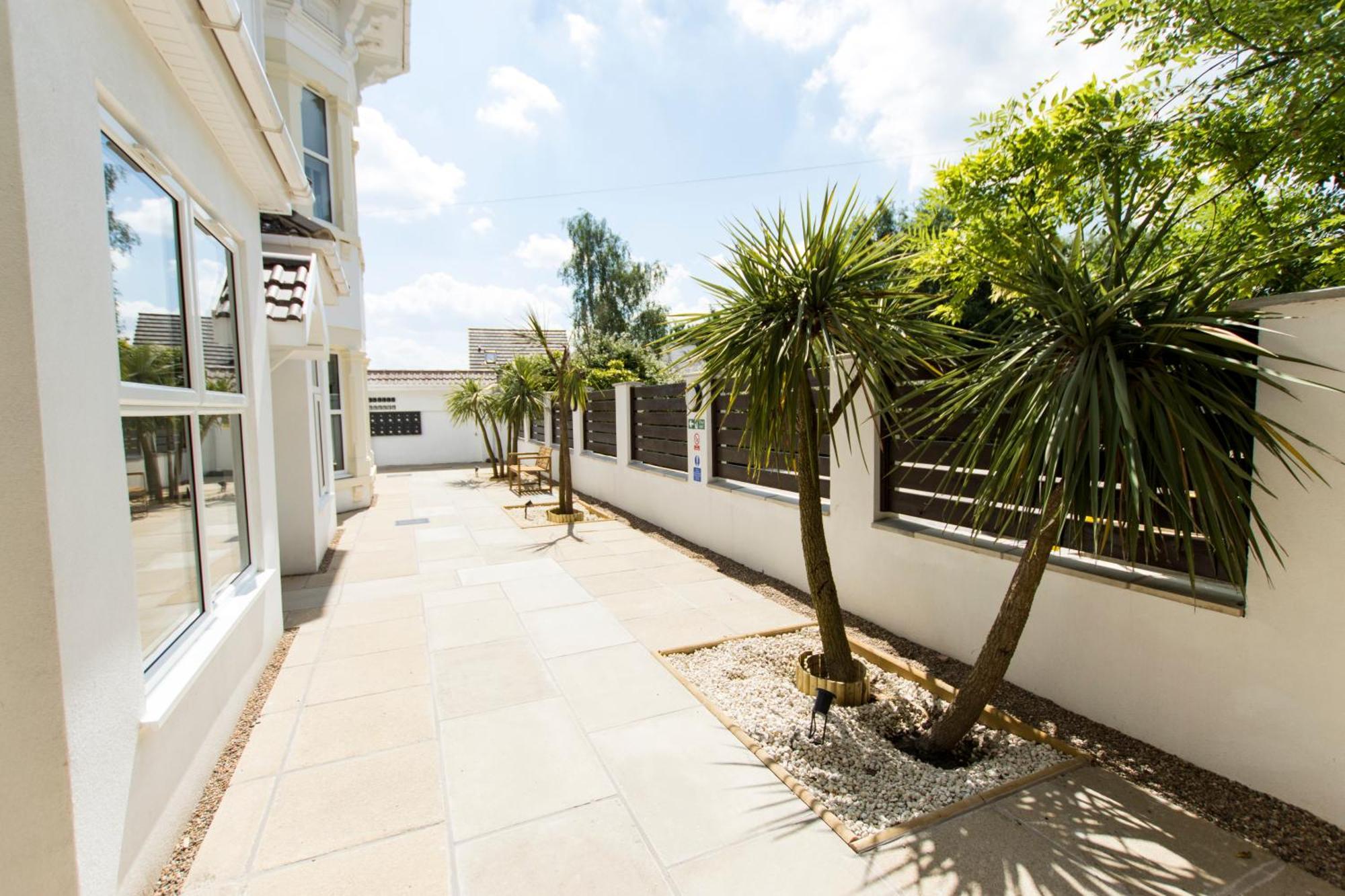 Modern Apartment Free Off Road Parking 2X Double Rooms Suite 11 Nottingham Buitenkant foto